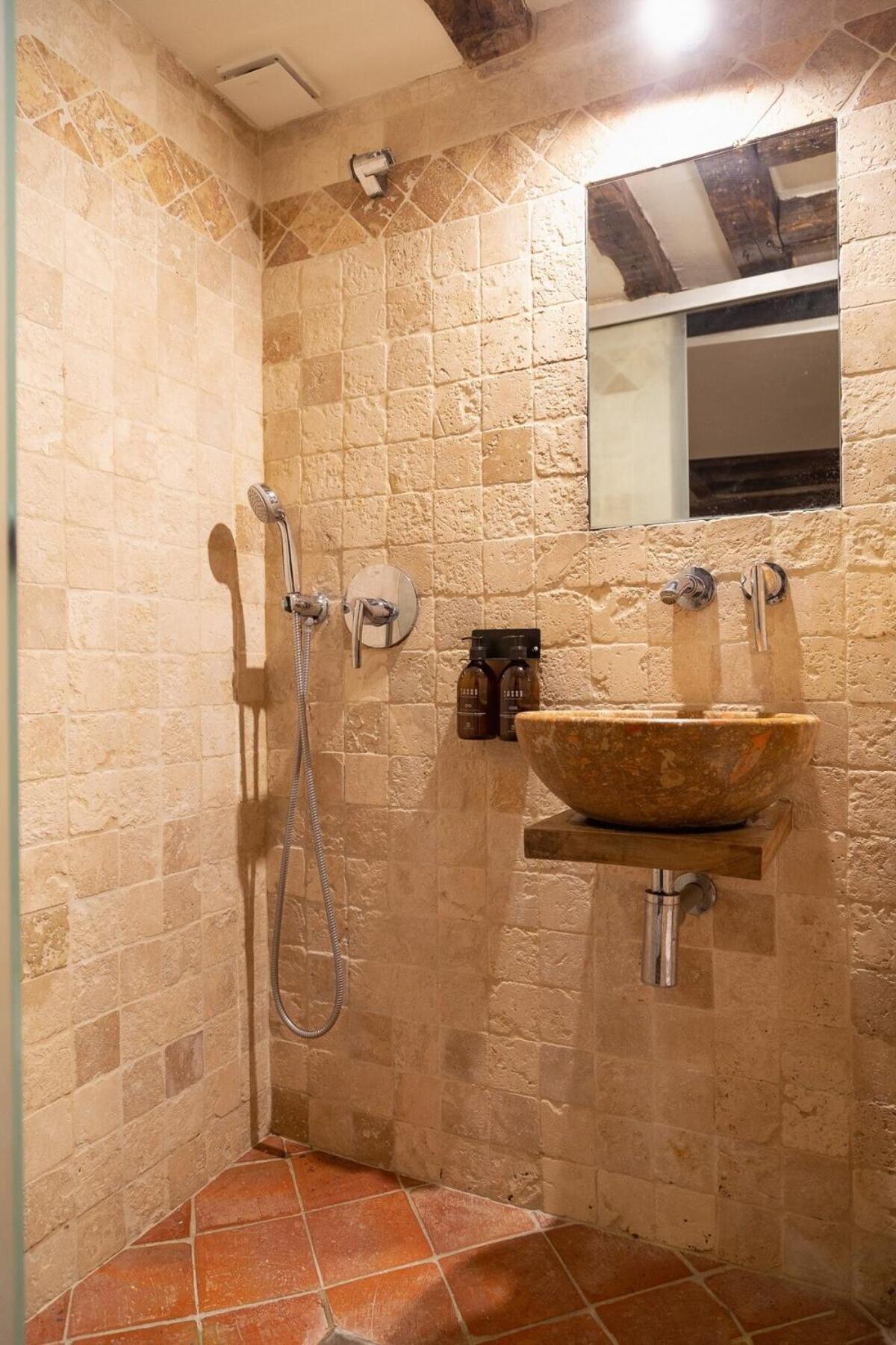 Charming - Marais Quarter - 6p - 2bdr - Center Of Parijs