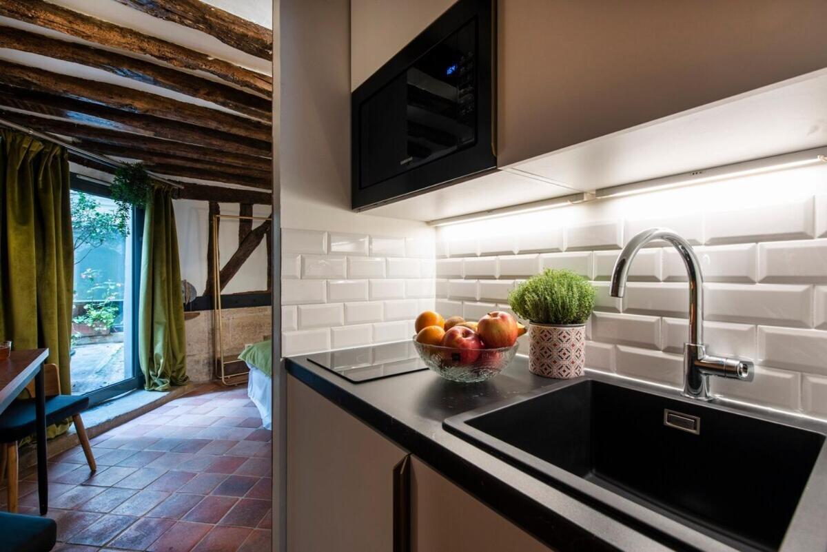 Charming - Marais Quarter - 6p - 2bdr - Center Of * Parijs